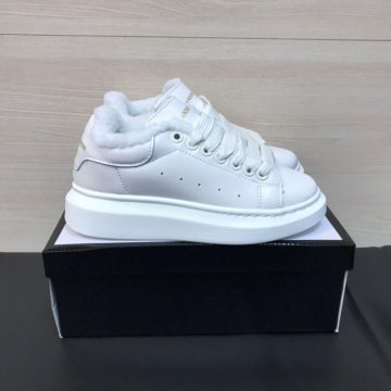 Кроссовки Alexander McQueen белые зимние