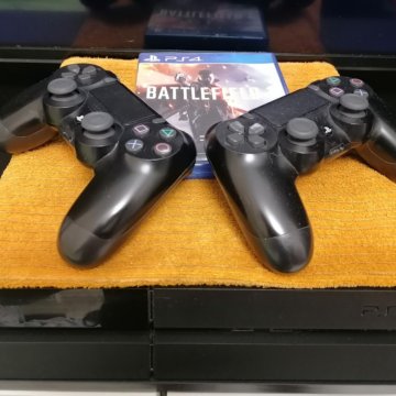 Игровая приставка PlayStation 4