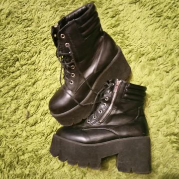 Ботинки женские
