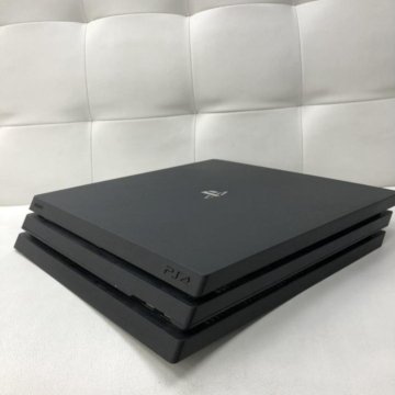 Sony Playstation 4 pro 1tb 7208
