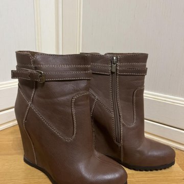 Женские ботильоны