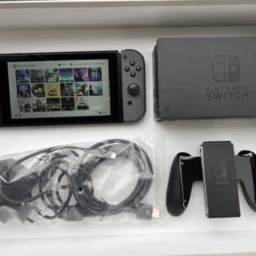 Nintendo switch 64 гб с играми.