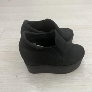 ботинки слипоны на высокой подошве