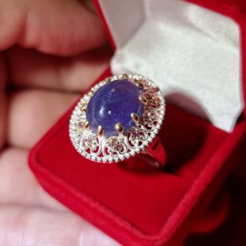 Кольцо: Танзанит.925. белое и желтое золото. 18.5