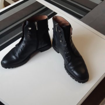 Ботинки Basconi. Италия