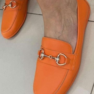 Кожаные мокасины апельсинового цвета. 36/37