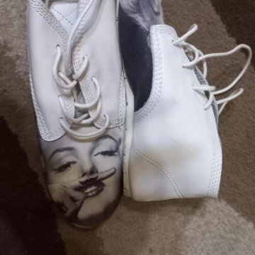 Ботинки женские