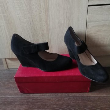 Туфли замшевые 40р