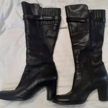 Сапоги ECCO демисезонные 38 раз, кожа