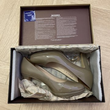 Туфли лакированные RiaRosa 37 размер