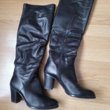 Сапоги демисезонные , ботфорты