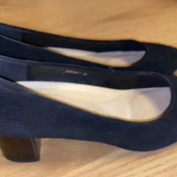 Туфли женские на небольшом каблуке