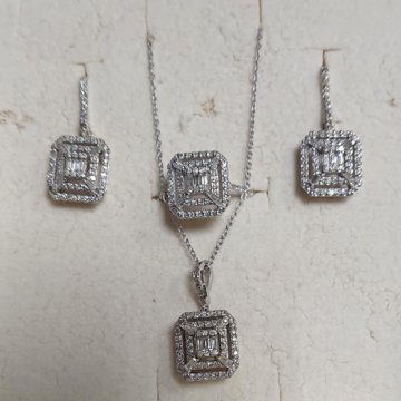 Белое золото, бриллианты