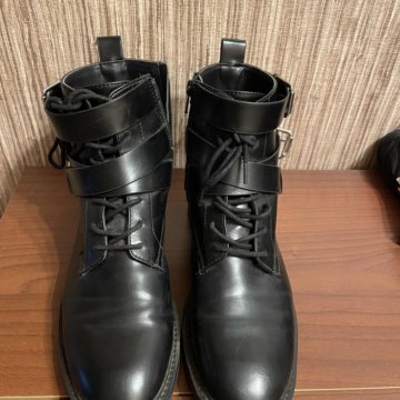 Ботинки полусапоги stradivarius 38