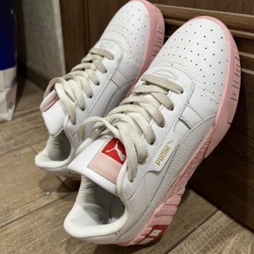 Кроссовки женские Puma