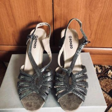 Туфли, босоножки 39 размер