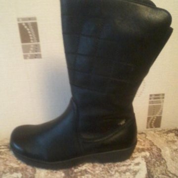 Новые зимние сапоги 41 на полную ногу