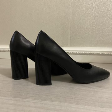 Туфли кожаные женские Tervolina 39р.