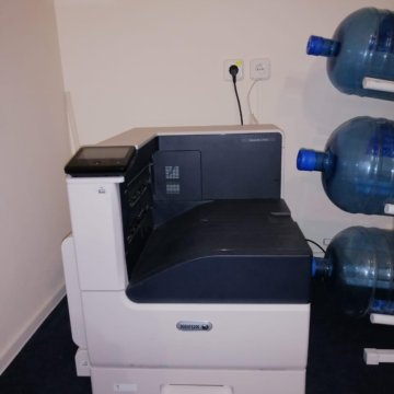 Принтер лазерный цветной xerox Versalink C7000N