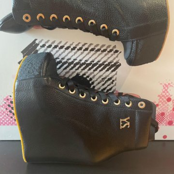 Шикарные боты 37.5 разм.Шитые на заказ