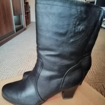 Сапоги р. 39-40