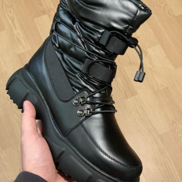 Ботинки дутики с мехом зимние 40 размер