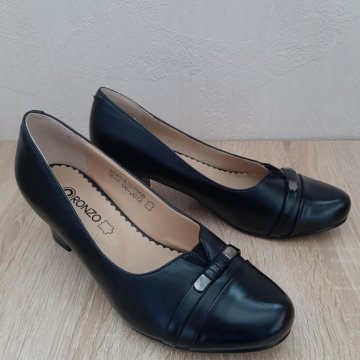 Туфли женские кожаные 36 размер новые