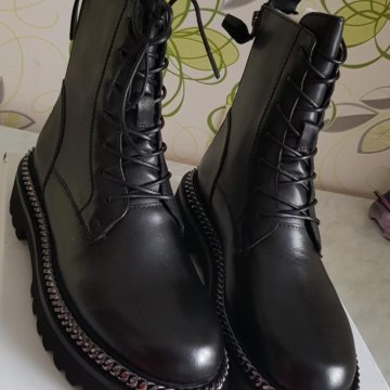 Новые ботинки из натур.кожи