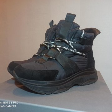 Ботинки зимние Betsy на меху 36 размер