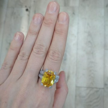 КОЛЬЦО НОВОЕ ПОД ЖЕЛТЫЙ БРИЛЛИАНТ