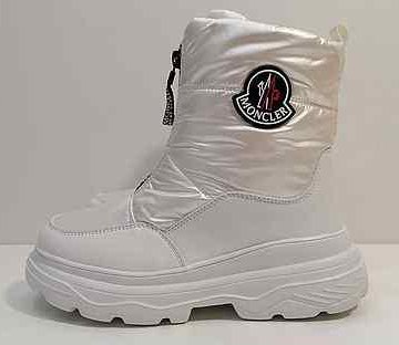 Сапоги женские дутики