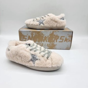 Кроссовки Golden Goose????