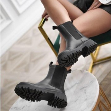 Демисезонные ботинки челси женские 39,40 р