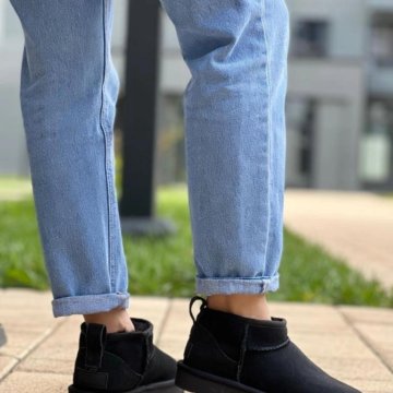Угги Ugg ультра короткие????