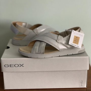 Новые сандалии Geox