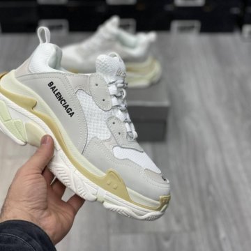 Кроссовки Balanciaga