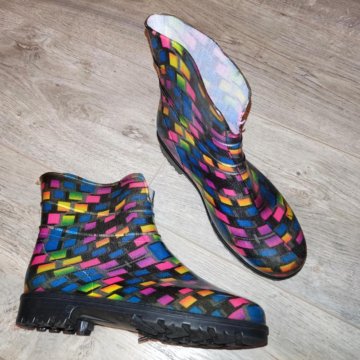 Ботильоны женские резиновые р. 36(23) новые