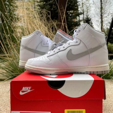 Кроссовки Nike Dunk high