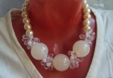 Новое колье, пластик