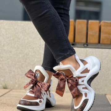 Кроссовки Louis Vuitton????