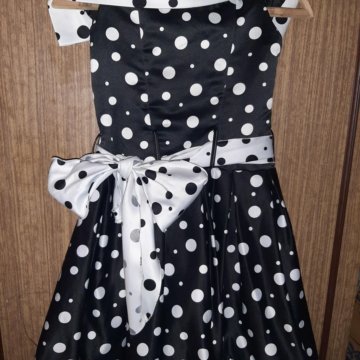 Платье нарядное