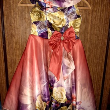 Нарядное платье