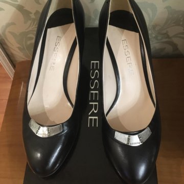 Туфли новые Essere 38 размер