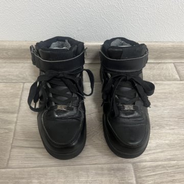 Зимние кроссовки ???? Nike