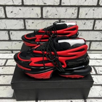 Новые кроссовки Balmain (36-40)
