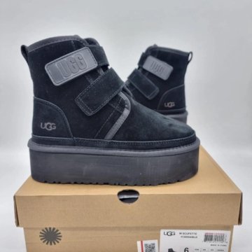 Ботинки Ugg????