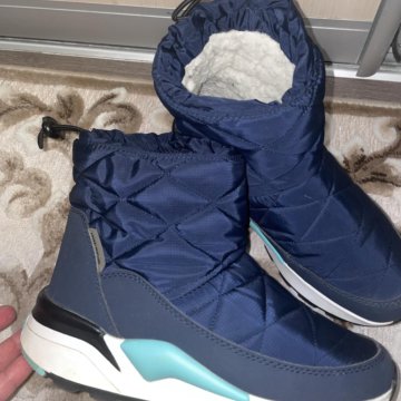 Сапоги дутики Crosby 37-37,5 р