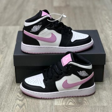 Новые кроссовки Nike Air Jordan 1 (36-41)
