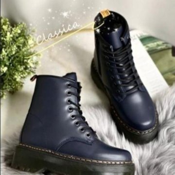 Женские зимние ботинки новые