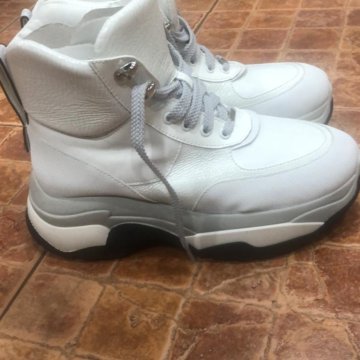 Ботинки зимние